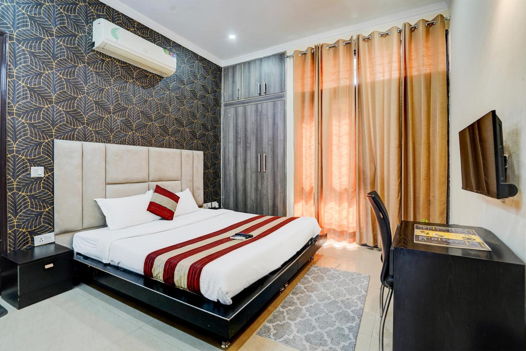 Fabexpress Next Home Gurgaon Eksteriør billede