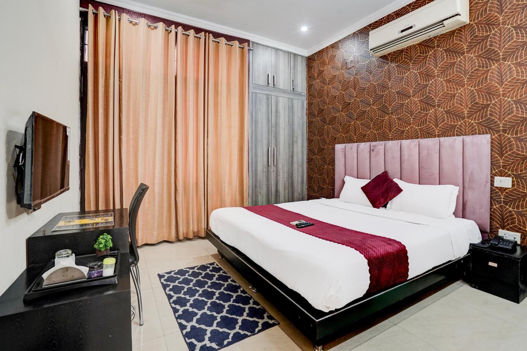 Fabexpress Next Home Gurgaon Eksteriør billede