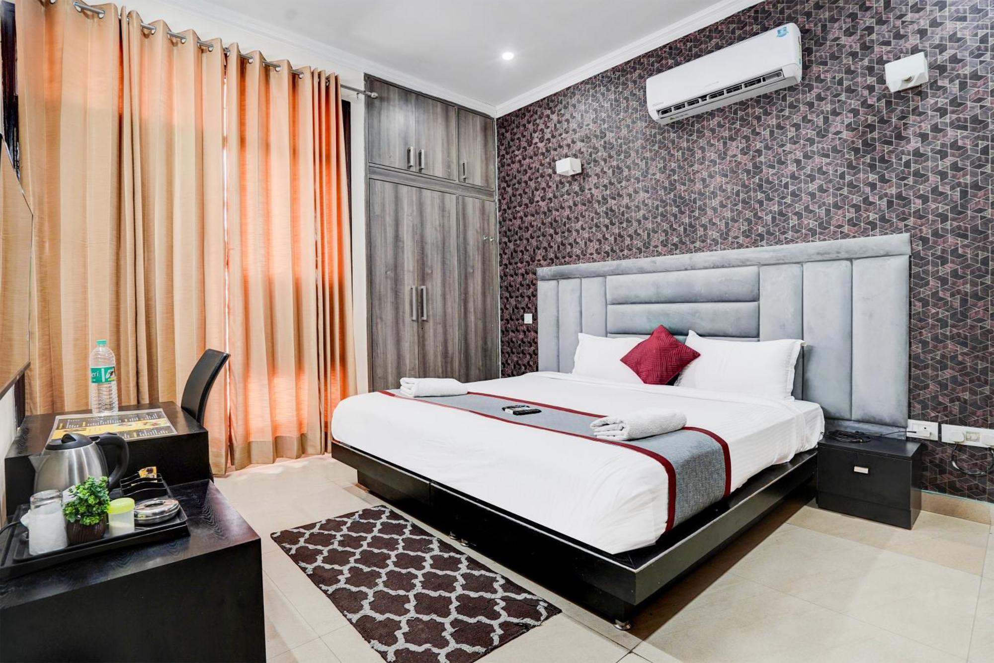 Fabexpress Next Home Gurgaon Eksteriør billede
